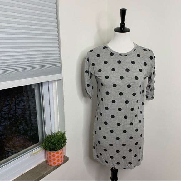 Cat & Jack | Kid’s Grey and Black Polka Dot Tshirt with Sleeve Detail